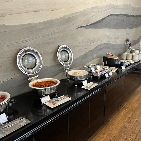 Gangneung City Hotel מראה חיצוני תמונה