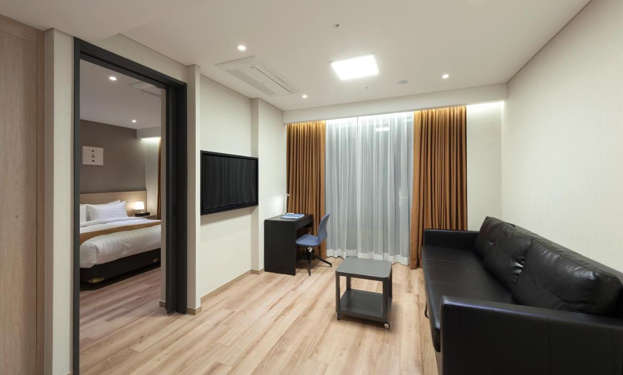 Gangneung City Hotel מראה חיצוני תמונה