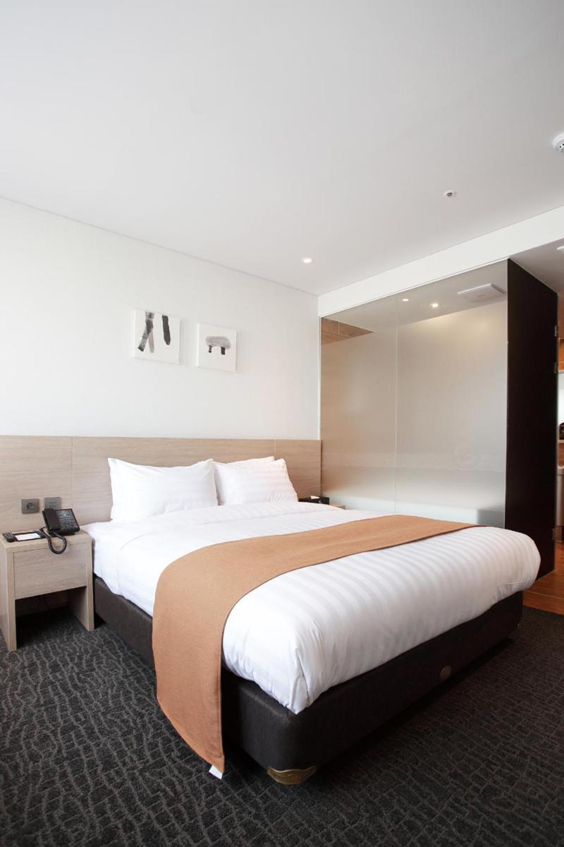Gangneung City Hotel מראה חיצוני תמונה