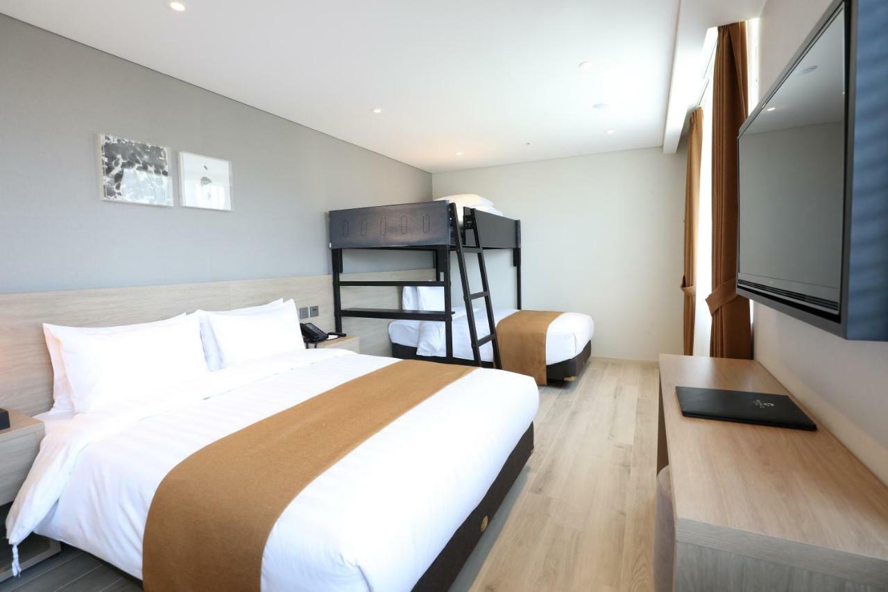 Gangneung City Hotel מראה חיצוני תמונה